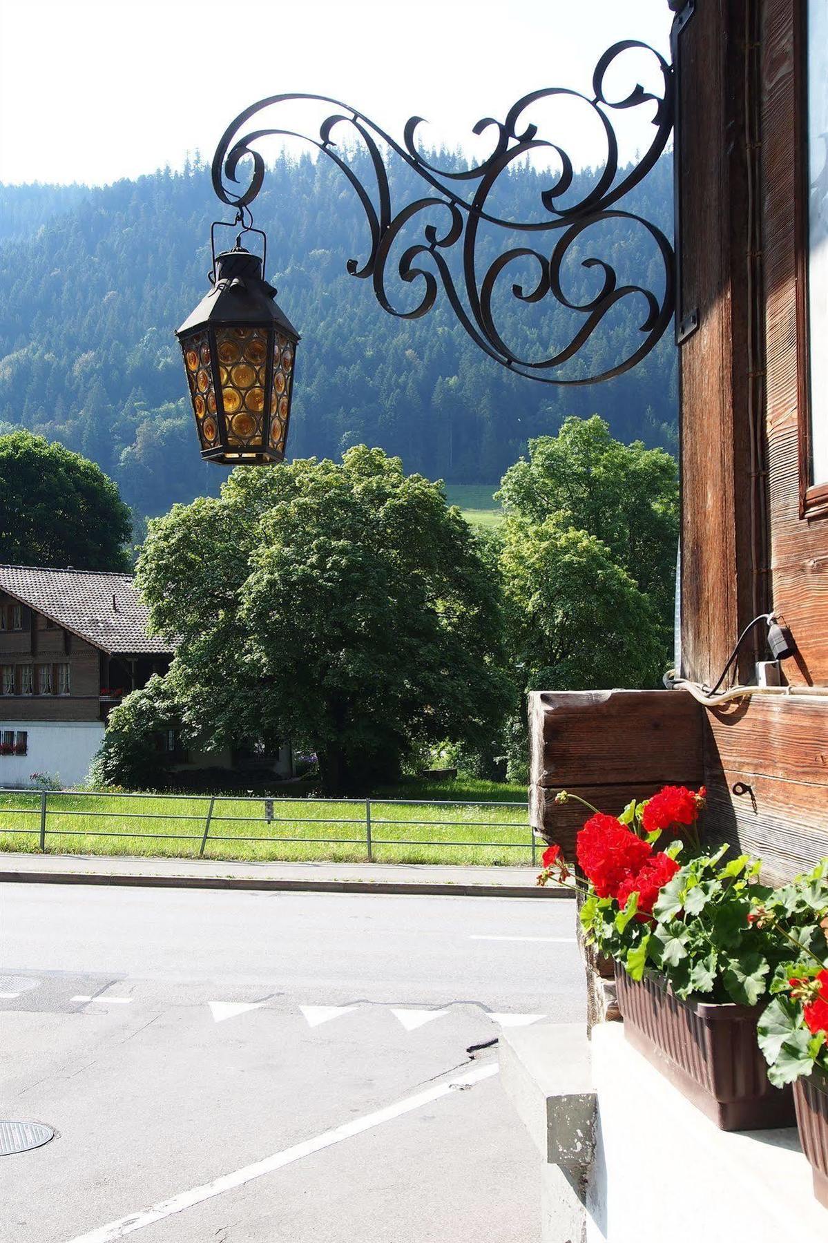 Hotel Simmental Boltigen ภายนอก รูปภาพ