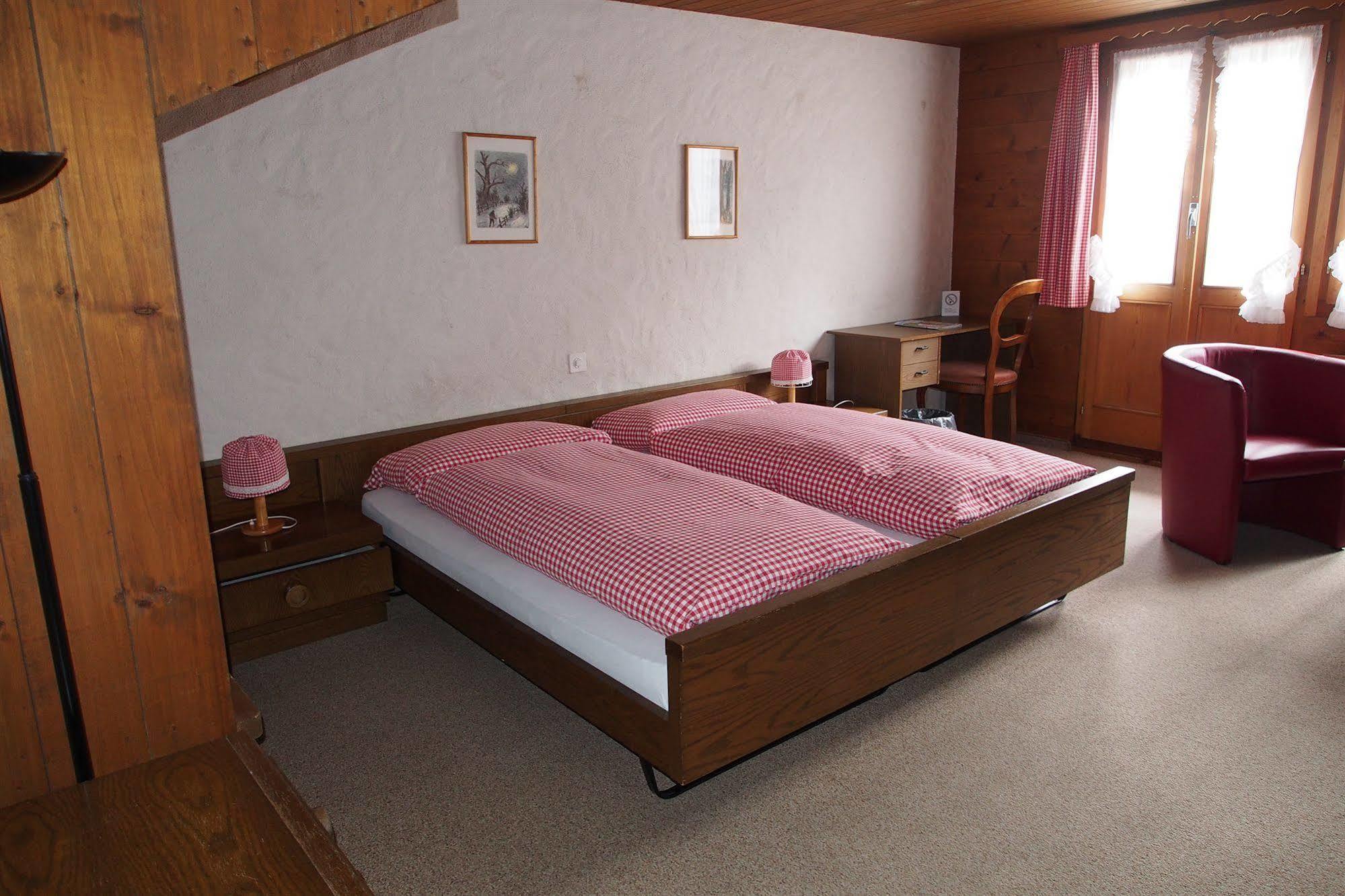 Hotel Simmental Boltigen ภายนอก รูปภาพ