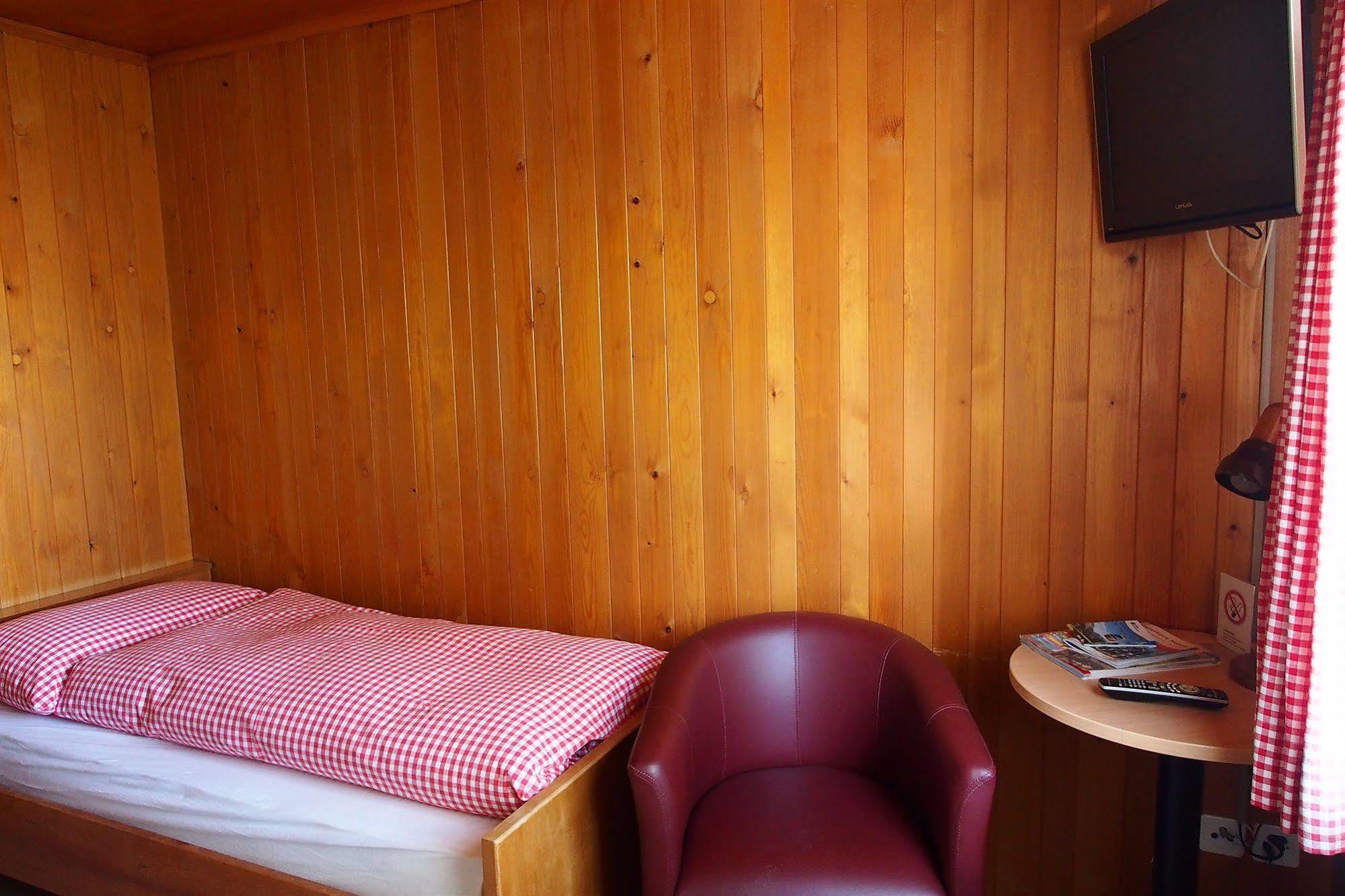 Hotel Simmental Boltigen ภายนอก รูปภาพ