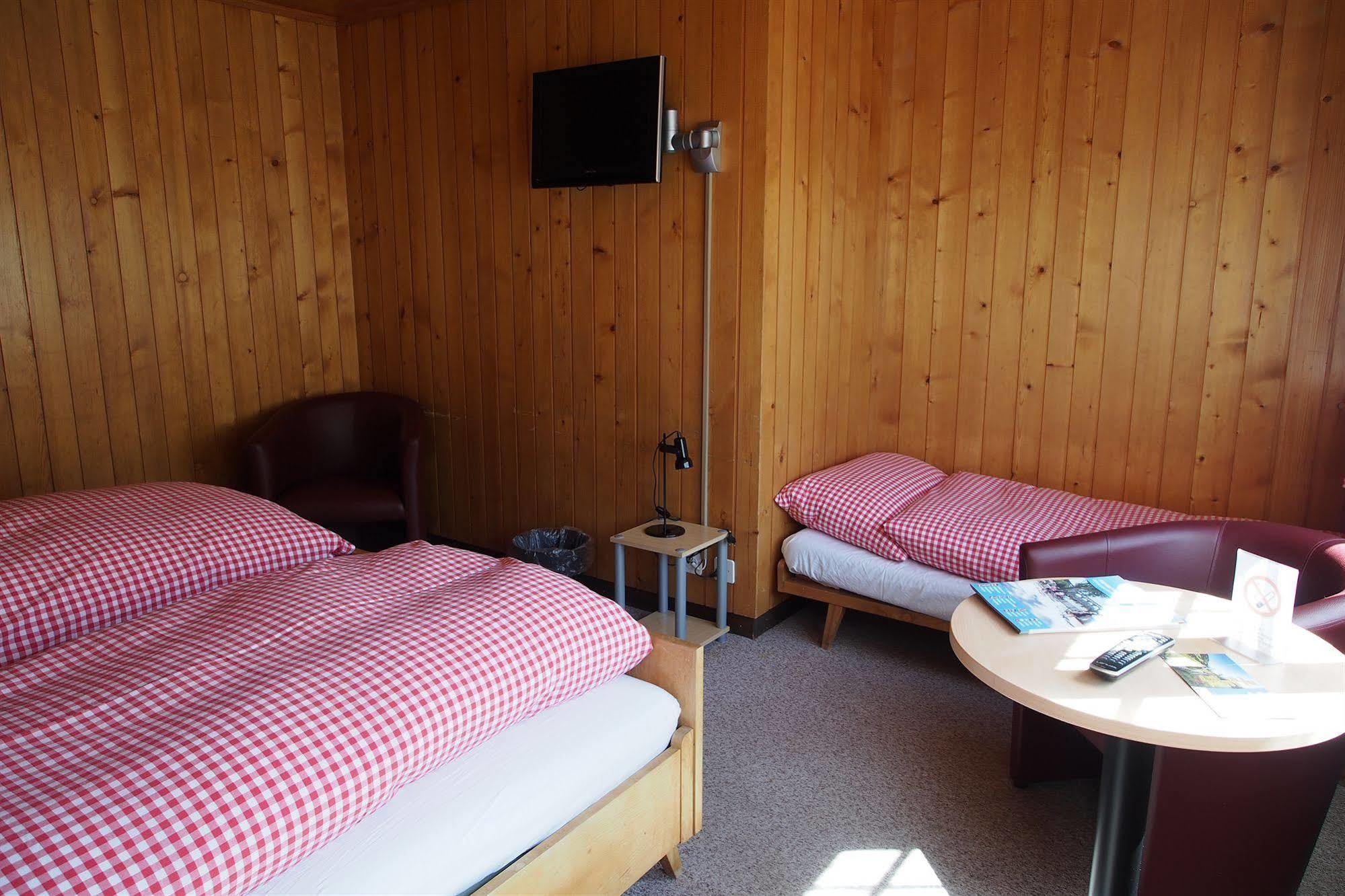 Hotel Simmental Boltigen ภายนอก รูปภาพ