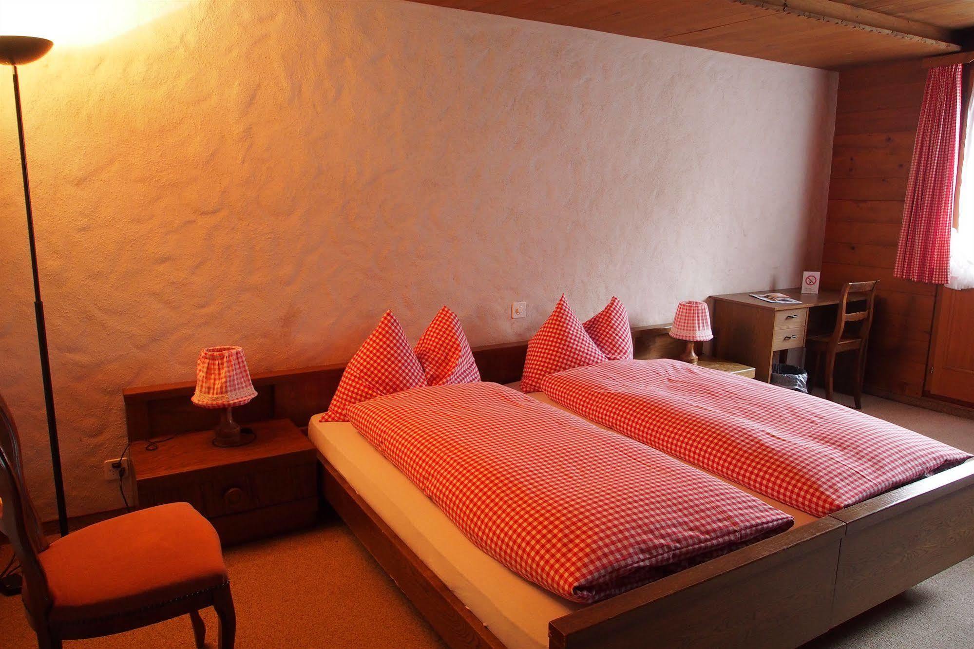 Hotel Simmental Boltigen ภายนอก รูปภาพ
